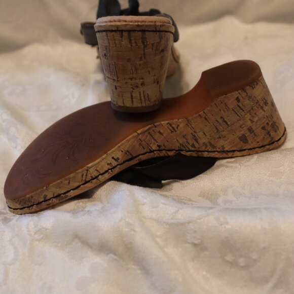 BOC DALY black flower women’s Wedge sandals, size 8, medium width - Picture 7 of 10